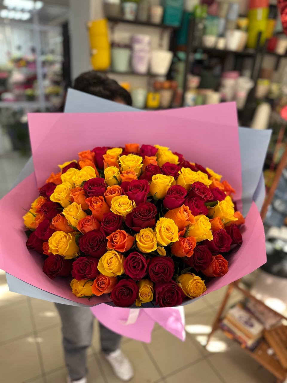 Букет из 101 кенийской розы 50 см Букет из 101 кенийской розы 50 см